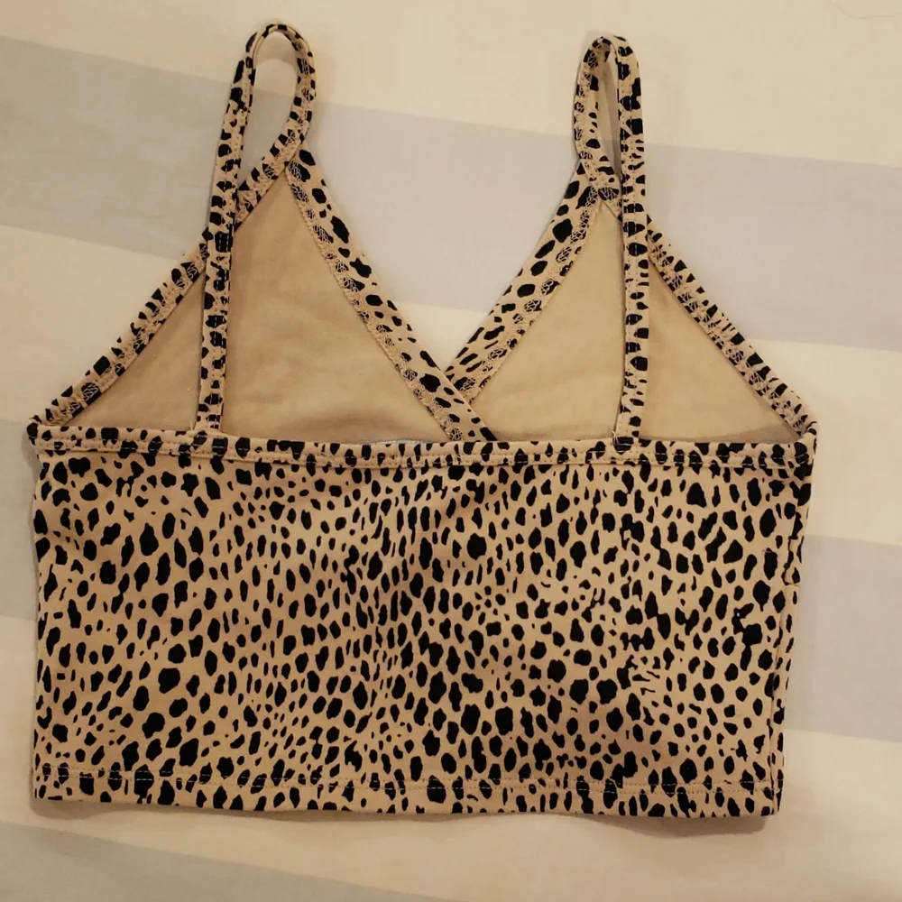 Brandy Melville top - Picture 2 of 2